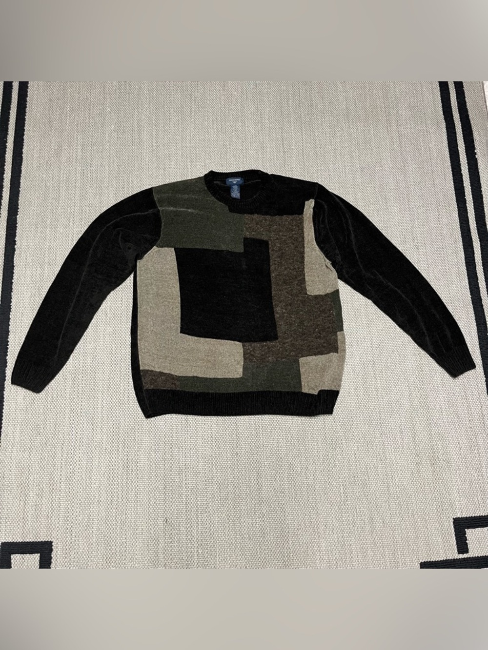 Dockers Men's Brown Patchwork Pullover Crewneck Sweater Size Medium